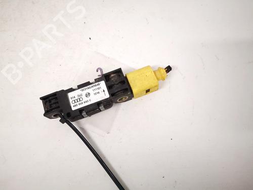 Used Electronic module Electronic module AUDI A6 C5 (4B2, 4B4) 2.5 TDI (155 hp) 32902678 32902678