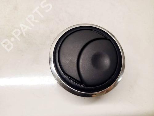 Used Air vent DACIA SANDERO II 1.5 dCi (90 hp) 32970929