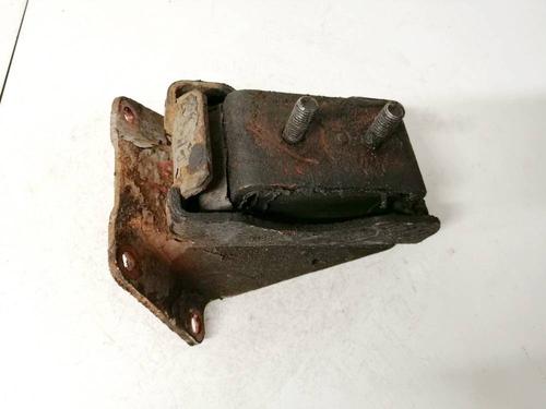 Used Engine mount Engine mount IVECO DAILY III Van 35 S 15 V, 35 C 15 V (A6HCV3B2, A6HBV4B2, A6HC41B2,... (146 hp) 32611481 32611481