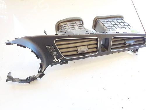 air-vent-kia-ceed-jd-2012-2013-2014-2015-2016-2017-2018-32944158 main image