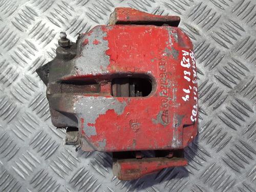 right-front-brake-caliper-bmw-5-e39-1995-1996-1997-1998-1999-2000-2001-2002-2003-35664266 main image