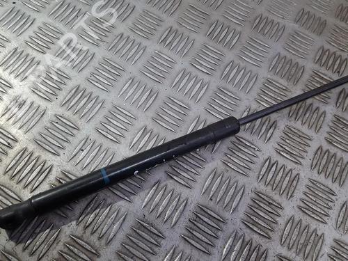 tailgate-lift-support-opel-astra-h-a04-2004-2005-2006-2007-2008-2009-2010-2011-2012-2013-2014-35689845 main image