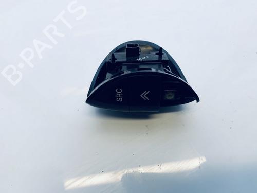 steering-wheel-controls-chevrolet-evanda-2005-35561176 main image