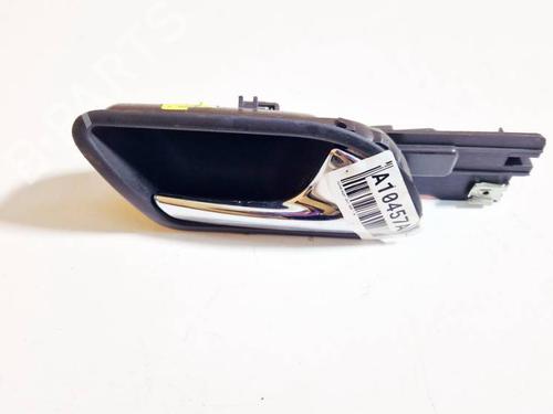 Used Front right interior door handle Front right interior door handle VW GOLF V (1K1) 1.9 TDI 4motion (105 hp) 34987638 34987638