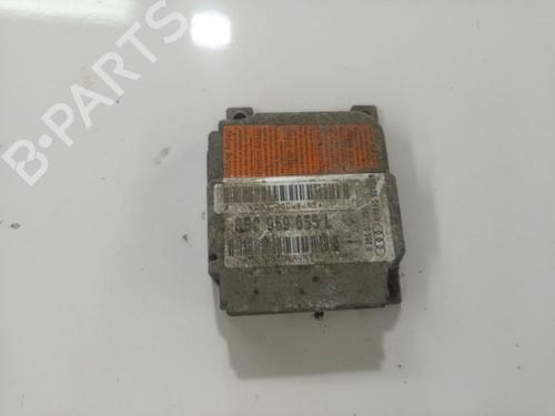 Used ECU airbags ECU airbags AUDI A4 B5 (8D2) 1.9 TDI (90 hp) 32535840 32535840