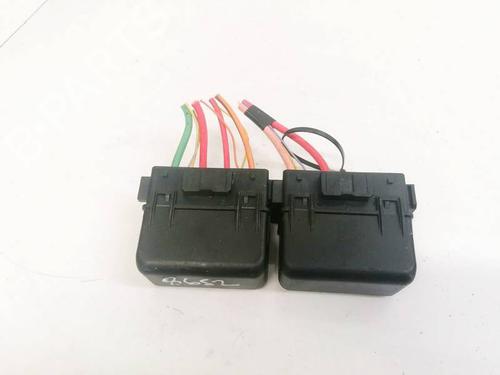 fuse-box-renault-scenic-ii-jm01_-2003-2004-2005-2006-2007-2008-2009-2010-32926024 main image