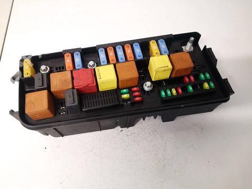 Used Fuse box SAAB 9-3 (YS3F, E79, D79, D75) 1.9 TiD (120 hp) 32954860