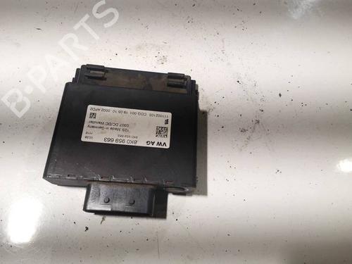 Used Electronic module Electronic module VW POLO V (6R1, 6C1) 1.2 TDI (75 hp) 33489024 33489024
