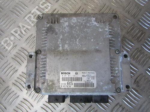 engine-control-unit-ecu-peugeot-807-eb_-2002-33496701 main image