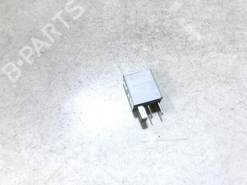 Used Electronic sensor Electronic sensor OPEL MERIVA A MPV (X03) 1.6 16V (E75) (100 hp) 33073075 33073075