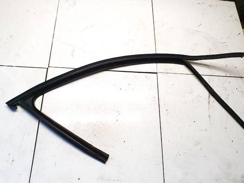 Used Rubber door seal Rubber door seal VW PASSAT B8 (3G2, CB2) 2.0 TDI (150 hp) 39999394 39999394