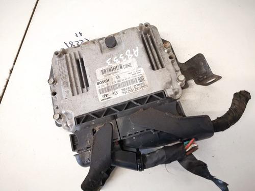 Used Engine control unit (ECU) Engine control unit (ECU) HYUNDAI SANTA FÉ II (CM) 2.2 CRDi (155 hp) 32914964 32914964