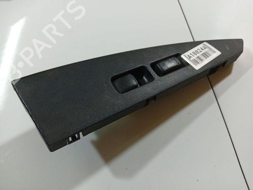 kombi-kontakt-stilkkontakt-iveco-daily-iv-platformchassis-2006-2007-2008-2009-2010-2011-2012-32552207 main image