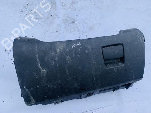 Used Glove box Glove box OPEL MERIVA B MPV (S10) 1.7 CDTI (75) (110 hp) 35541826 35541826