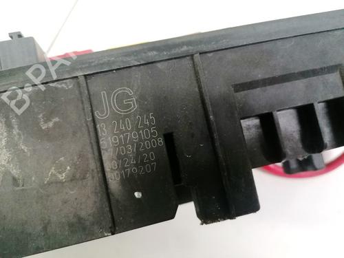 Fuse box OPEL VECTRA C (Z02) 1.9 CDTI (F69) | BP32902437E1 - Image 3