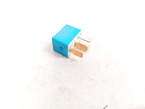 Electronic sensor TOYOTA RAV 4 III (_A3_) 2.2 D 4WD (ALA30_, ALA30R) | BP33085002M84 - Image 3