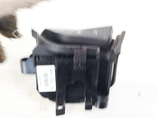 Steering wheel controls FORD FOCUS III 1.6 TDCi | BP35000897E15 - Image 2