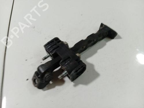 Used Hinge/Door check strap Hinge/Door check strap VOLVO V50 (545) 2.0 D (136 hp) 40556028 40556028