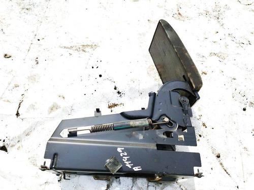 Used Armrest / Center console Armrest / Center console VW PASSAT B5.5 (3B3) 1.9 TDI (130 hp) 36687293 36687293