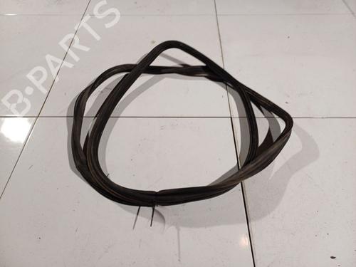 Gummiliste Gummiliste MERCEDES-BENZ E-CLASS (W212) E 350 4-matic (212.087) (272 hp) 34992768 34992768