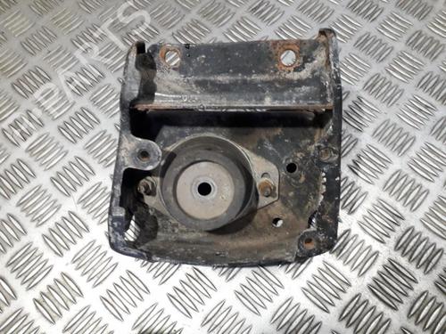Used Engine mount Engine mount PEUGEOT PARTNER Platform/Chassis (5_, G_) 1.9 D (69 hp) 33500201 33500201