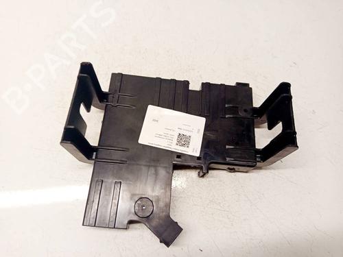 Used Fuse box Fuse box SUBARU LEGACY IV Estate (BP) 2.0 AWD (BP5) (138 hp) 33490123 33490123