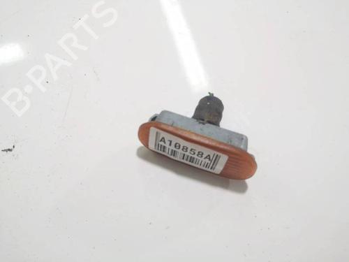 Used Right side indicator Right side indicator VW PASSAT B5 Variant (3B5) 1.8 (125 hp) 34802175 34802175