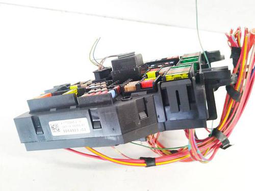 Fuse box BMW 5 (F10) 535 i | BP37227343E1 - Image 2