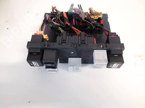 Used Fuse box Fuse box SKODA OCTAVIA II (1Z3) 1.6 FSI (115 hp) 32954809 32954809