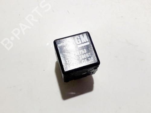 Used Electronic sensor Electronic sensor OPEL ASTRA G Hatchback (T98) 2.0 DTI 16V (F08, F48) (101 hp) 33529497 33529497