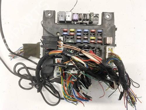 Used Fuse box Fuse box MITSUBISHI OUTLANDER II (CW_W) 2.4 (CW5W) (170 hp) 32584125 32584125