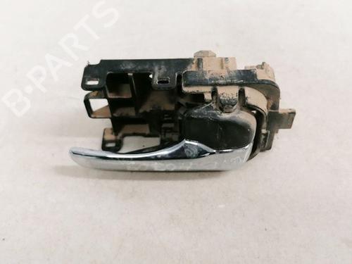 Used Rear right interior door handle Rear right interior door handle 35572421 35572421