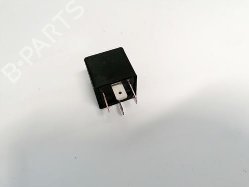 Electronic sensor OPEL MERIVA A MPV (X03) 1.7 DTI (E75) | BP32881306M84 - Image 2
