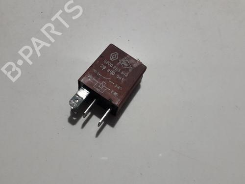 other-renault-laguna-ii-bg01_-2001-2002-2003-2004-2005-2006-2007-33513800 main image