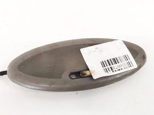 Luz interior Luz interior ALFA ROMEO 147 (937_) 1.9 JTD 16V (937.AXG1B, 937.BXG1B) (140 hp) 35105240 35105240