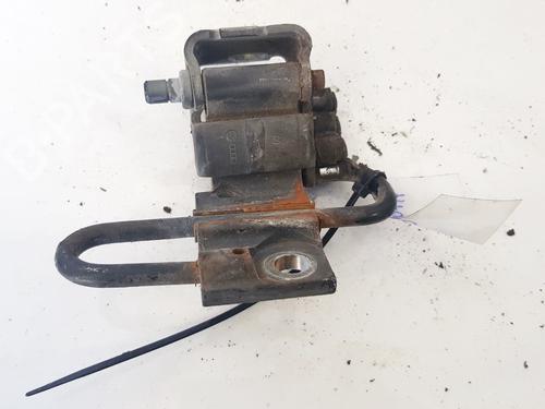 hingedoor-check-strap-audi-a4-b6-8e2-2000-2001-2002-2003-2004-2005-32878094 main image