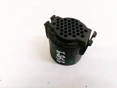 speaker-bmw-5-e39-1995-1996-1997-1998-1999-2000-2001-2002-2003-32924535 main image