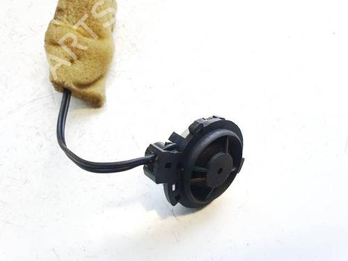 speaker-skoda-fabia-ii-542-2006-2007-2008-2009-2010-2011-2012-2013-2014-32537887 main image