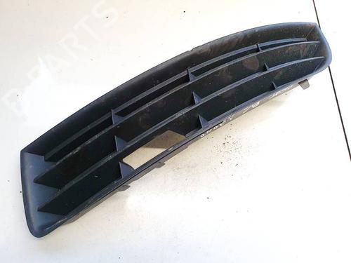 Used Grille Grille 35162561 35162561