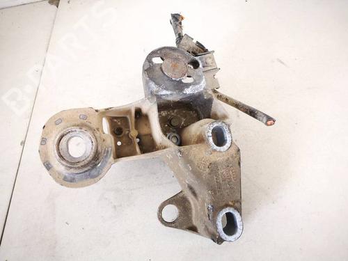 Used Support Support VW PASSAT B5 Variant (3B5) 1.9 TDI (110 hp) 32944459 32944459