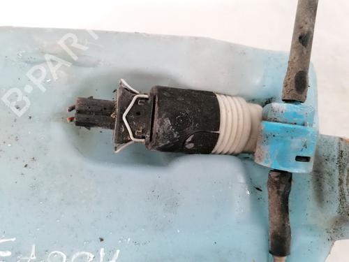 Used Washer pump Washer pump VW GOLF III (1H1) 1.9 SDI (64 hp) 35579203 35579203