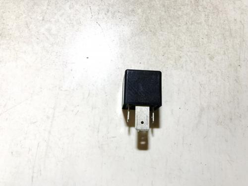 Used Electronic sensor Electronic sensor VOLVO S80 I (184) T6 (272 hp) 33105812 33105812