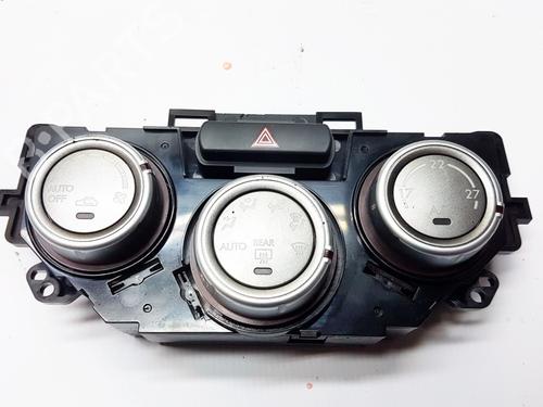 Used Climate control Climate control SUBARU IMPREZA Hatchback (GR, GH, G3) 2.0 R AWD (GH7) (150 hp) 35881622 35881622