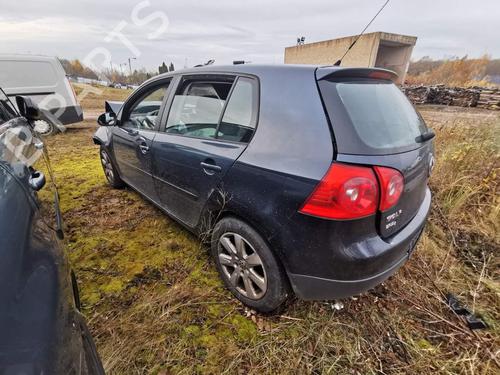 Fuse box VW GOLF V (1K1) 1.6 | BP32550564E1 