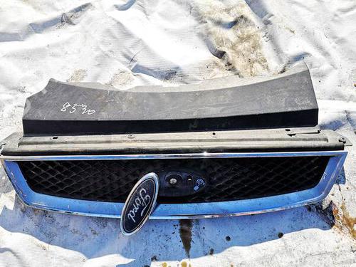 Used Grille Grille 35379754 35379754