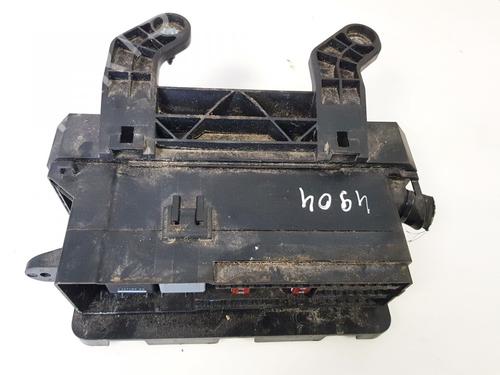 fuse-box-volvo-v40-hatchback-525-2012-2013-2014-2015-2016-2017-2018-2019-33091135 main image