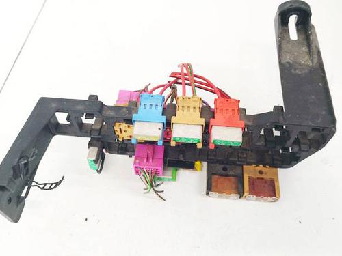 Fuse box AUDI A6 C5 (4B2, 4B4) 2.5 TDI | BP32577445E1