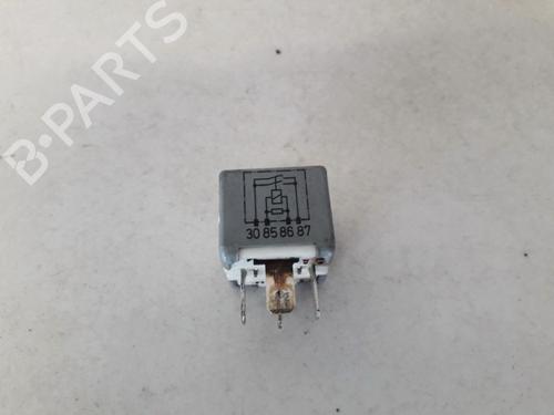 Electronic sensor AUDI 100 C4 Avant (4A5) 2.5 TDI | BP33074720M84 - Image 2