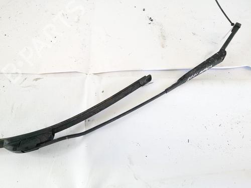 front-windshield-wiper-arm-audi-a4-b5-8d2-1994-1995-1996-1997-1998-1999-2000-2001-33067985 main image