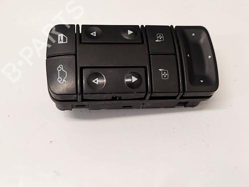 Used Switch Switch AUDI A6 C5 (4B2, 4B4) 2.5 TDI (150 hp) 35830758 35830758